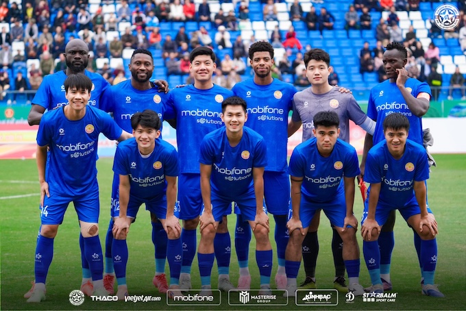 Đội hình PVF-CAND trong giải đấu tứ hùng tại Thái Nguyên. Ảnh: FBNV