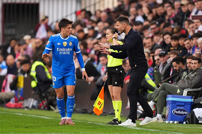 Alonso có khởi đầu hứa hẹn tại Real