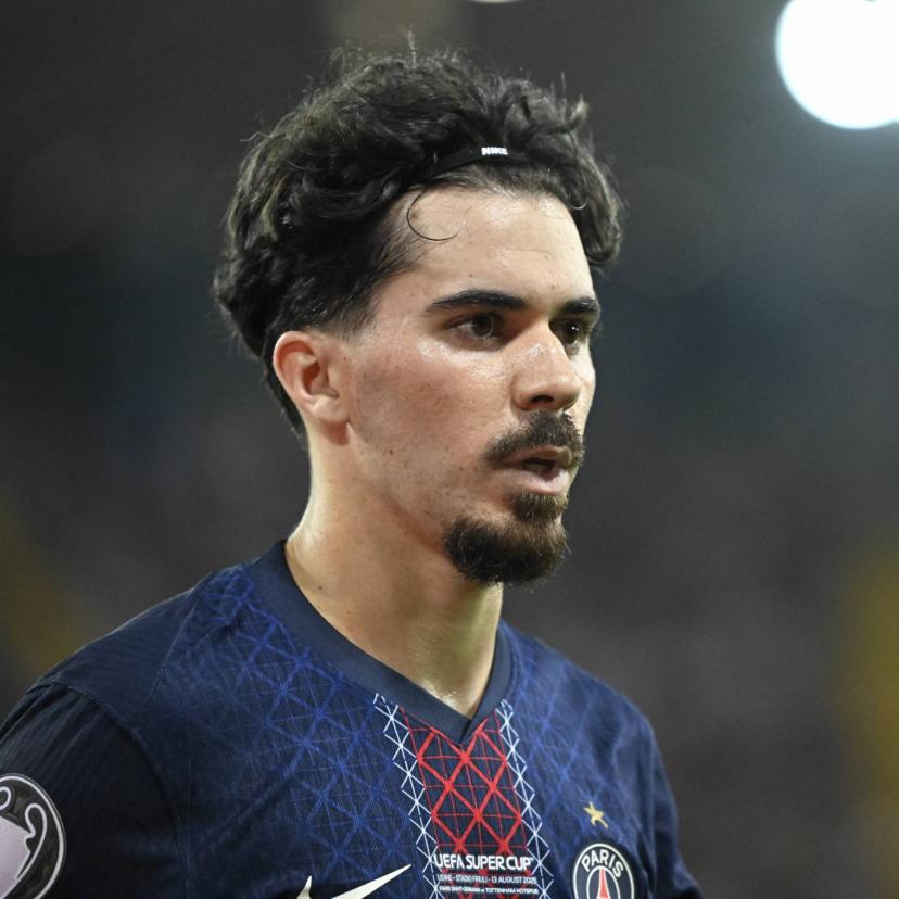 Tên của Vitinha đang bắt đầu được nhắc đến rộng rãi ở Real