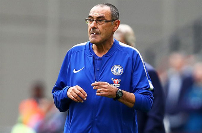 HLV Sarri từng có thời gian làm việc ở Anh cho Chelsea
