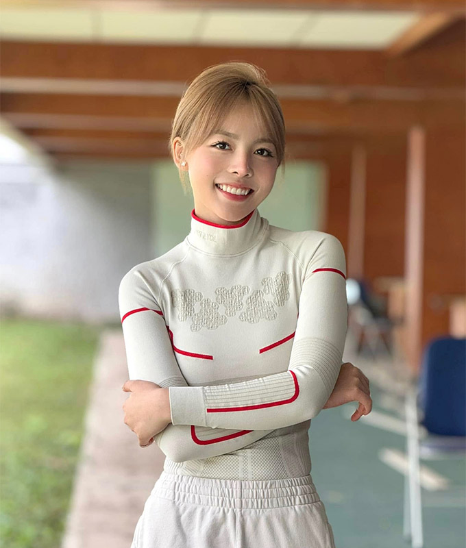 Nhan sắc xinh đẹp không kém hot girl của xạ thủ Phí Thanh Thảo 