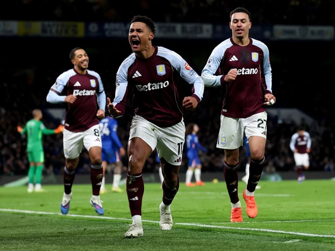 Aston Villa trở thành hiện tượng lớn nhất mùa giải Premier League
