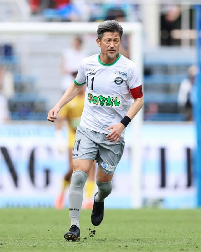 Mái tóc, những nếp nhăn không thể che dấu tuổi tác của Miura...