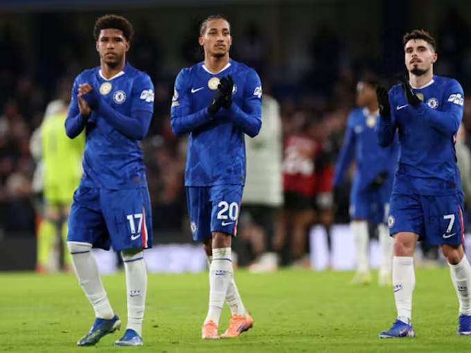 Chelsea bị Bournemouth cầm hòa