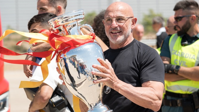 De la Fuente: 'Tây Ban Nha tới Bắc Mỹ để vô địch World Cup'