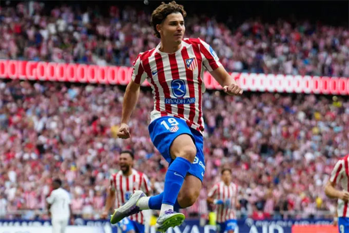 Alvarez đã ghi 11 bàn/23 trận mùa này