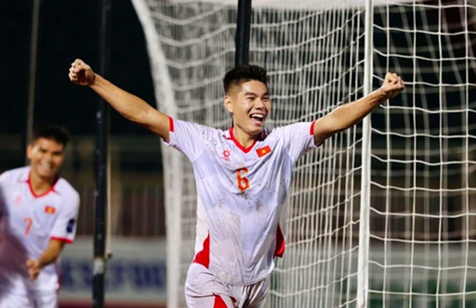 Hiểu Minh đăt mục tiêu riêng cho bản thân