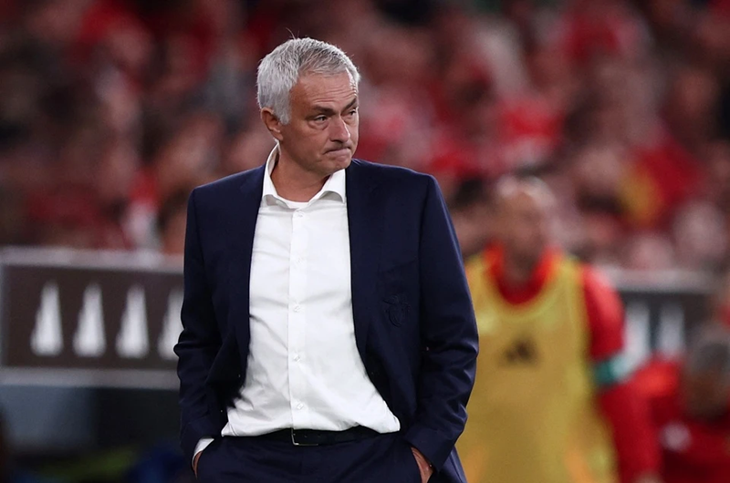 Jose Mourinho khẳng định chưa bao giờ sợ trọng tài