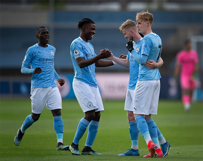 Lavia, Palmer và Delap trong màu áo Man City