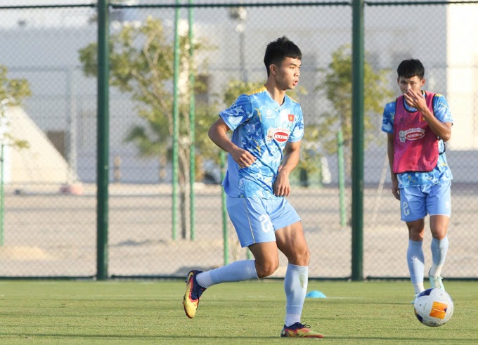 Tiền đạo Lê Phát 