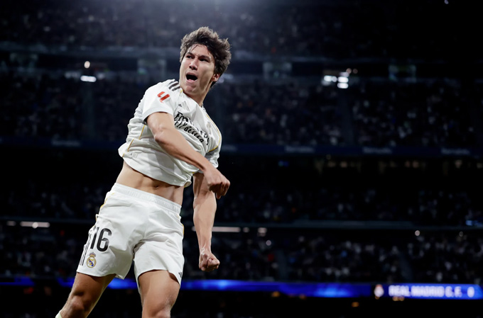 Gonzalo Garcia sẽ là người thay thế Mbappe đá số 9