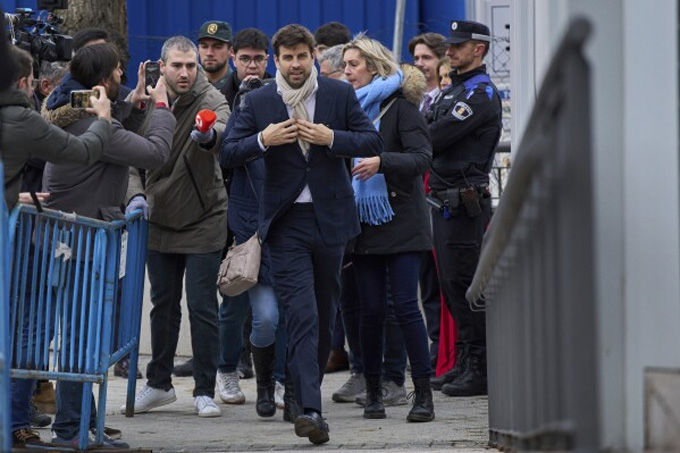 Pique đang phải đối mặt với nhiều cáo buộc tại tòa án Madrid