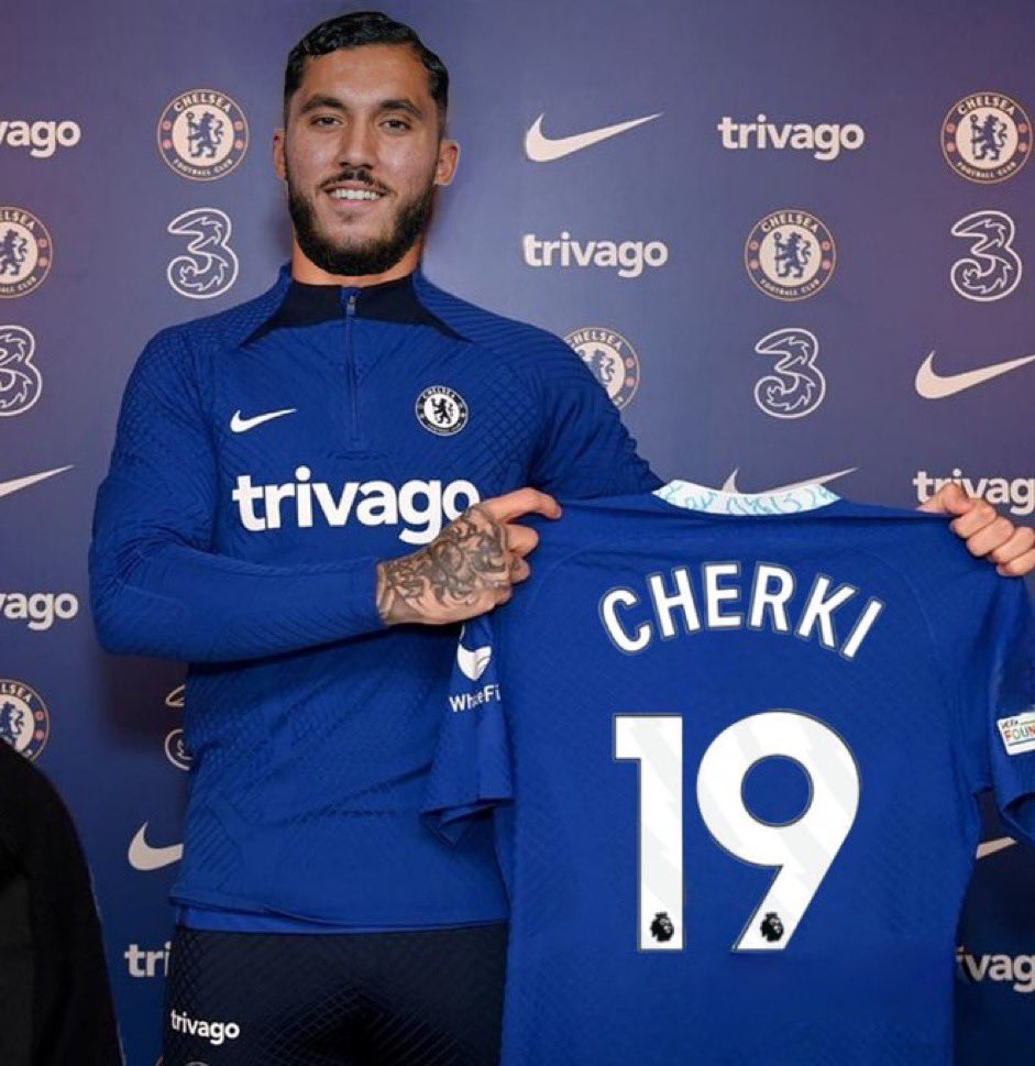 Chelsea từng chiêu mộ được Rayan Cherki bằng photoshop