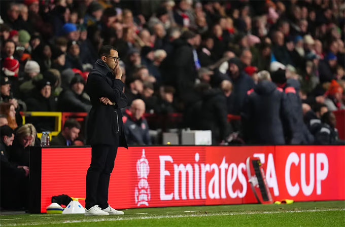 HLV Rosenior đã có khởi đầu thuận lợi tại Chelsea