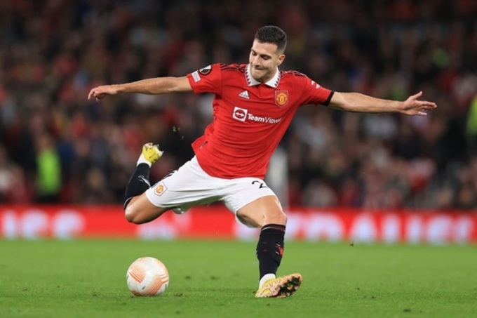 Diogo Dalot có nguy cơ bị tống cổ lập tức nếu Solsa được bổ nhiệm dẫn dắt MU