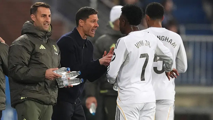 3 ngôi sao của Real Madrid 'ăn mừng' khi Alonso mất việc
