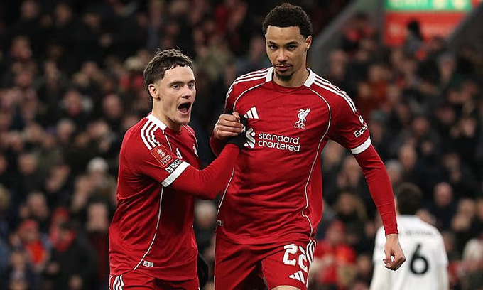 Florian Wirtz và Hugo Ekitike đang bắt nhịp nhau rất tốt