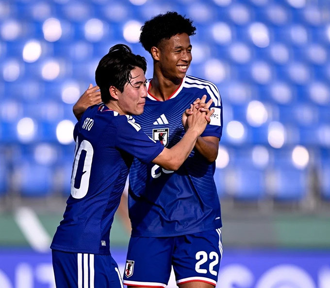 U23 Nhật Bản thăng hoa 