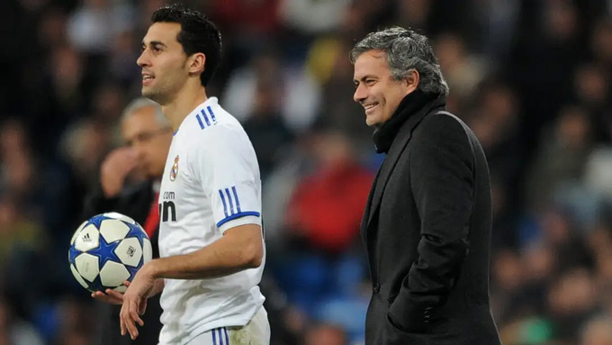 Arbeloa từng là học trò của Mourinho tại Real Madrid