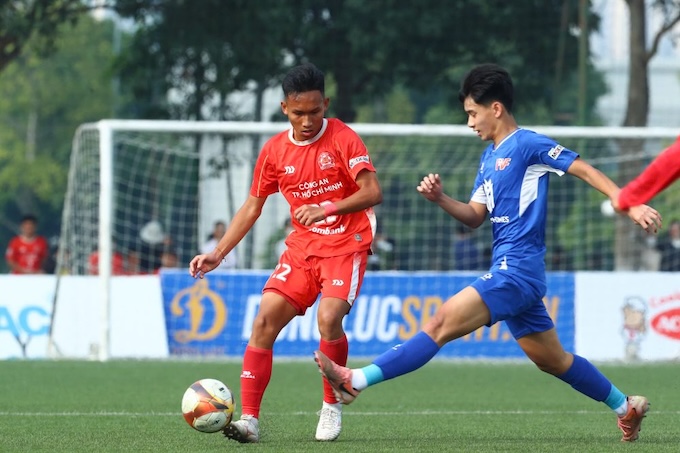 PVF (áo xanh) đã có trận thắng 2-0 trước CATP.HCM. Ảnh: VFF