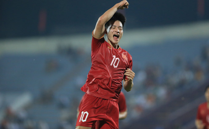 Thanh Nhàn trở lại, HLV Kim Sang Sik có thêm phương án tấn công cho U23 Việt Nam