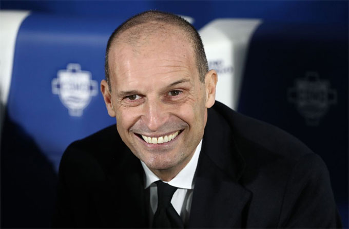 HLV Allegri rất hài lòng sau khi Milan lội ngược dòng thành công