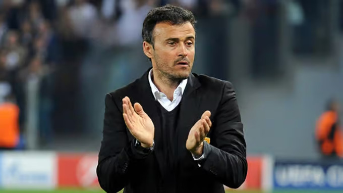 Luis Enrique ủng hộ hệ thống 'sin-bin' trong bóng đá
