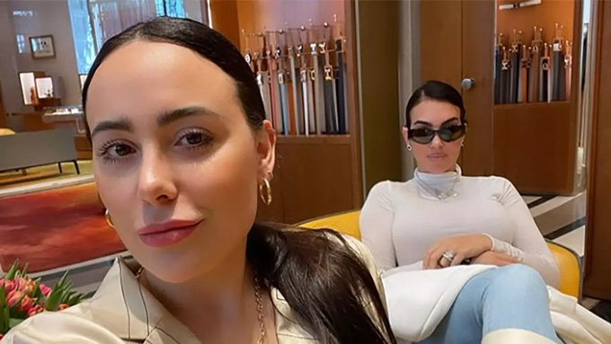 Ivana và em gái Georgina Rodriguez