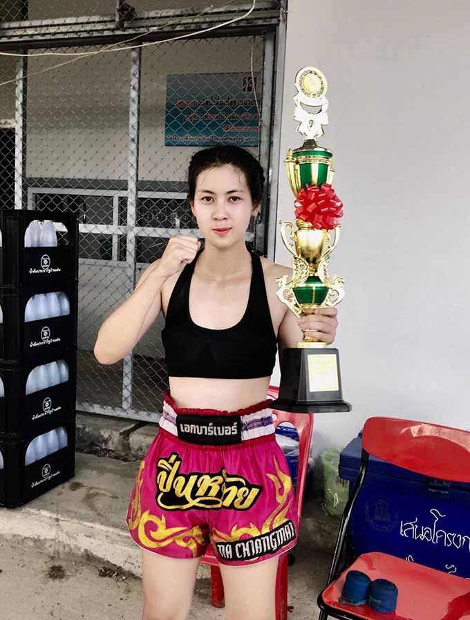 Pinto Hathairat từng ăn tập Muay Thái chuyên nghiệp