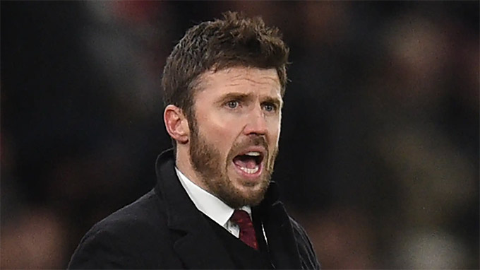 Carrick tự tin Old Trafford vẫn có phép màu để đánh bại Man City