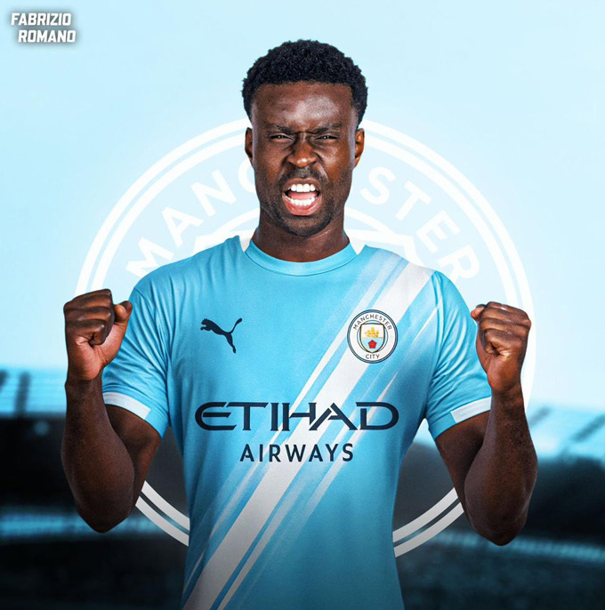 Marc Guehi sẽ giúp Chelsea hưởng lợi nếu chuyển sang bến đỗ mới