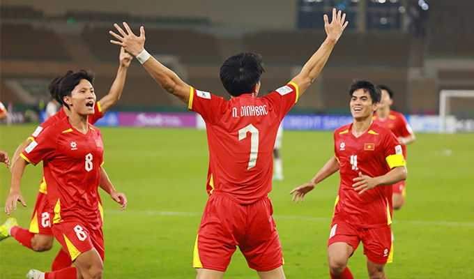 Đình Bắc và các đồng đội được thưởng lớn sau khi giành vé vào bán kết U23 châu Á 2026 - Ảnh: Ted Trần 