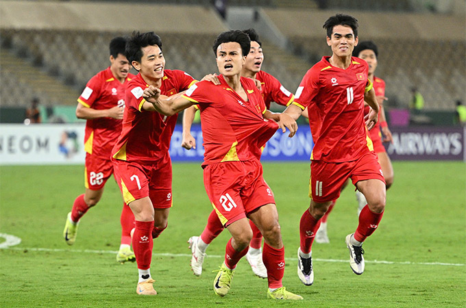Niềm vui của U23 Việt Nam khi vào bán kết U23 châu Á 2026 - Ảnh: Ted Trần 