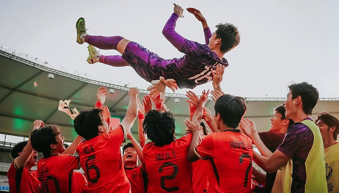 Li Hao là người hùng của U23 Trung Quốc 