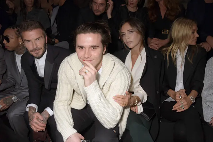 Brooklyn Beckham tuyên bố từ mặt gia đình