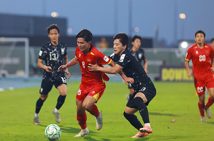 U23 Việt Nam đã thể hiện tinh thần thi đấu quật cường trước U23 Hàn Quốc - Ảnh: Ted Trần TV 