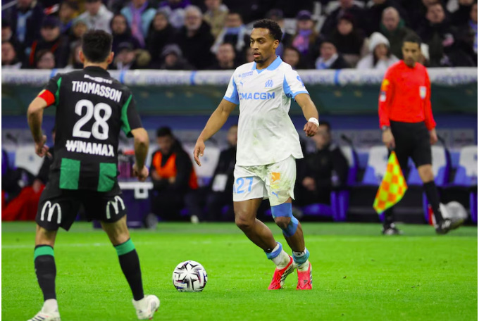 Anh chơi rất hay ở khu vực giữa sân