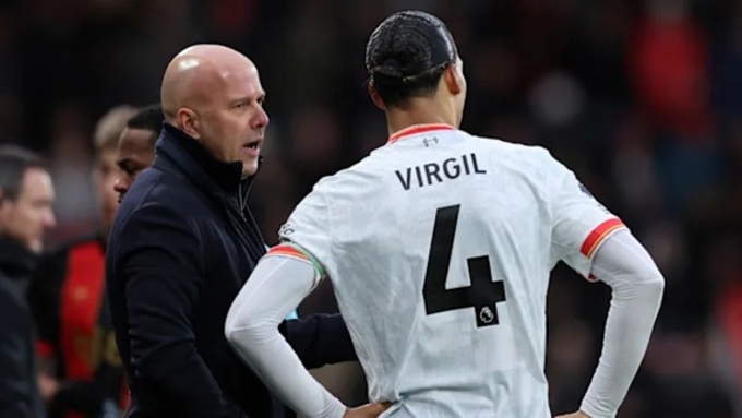 Nhưng anh trở thành mắt xích yếu ở mùa này của Liverpool khiến HLV Arne Slot đau đầu