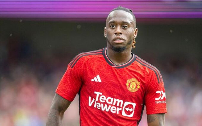 Aaron Wan-Bissaka khi còn khoác áo MU