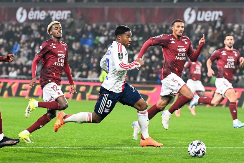 Endrick trở thành cầu thủ trẻ nhất của Lyon trong lịch sử lập hat-trick, phá vỡ kỷ lục hơn 50 năm tuổi do huyền thoại Bernard Lacombe 