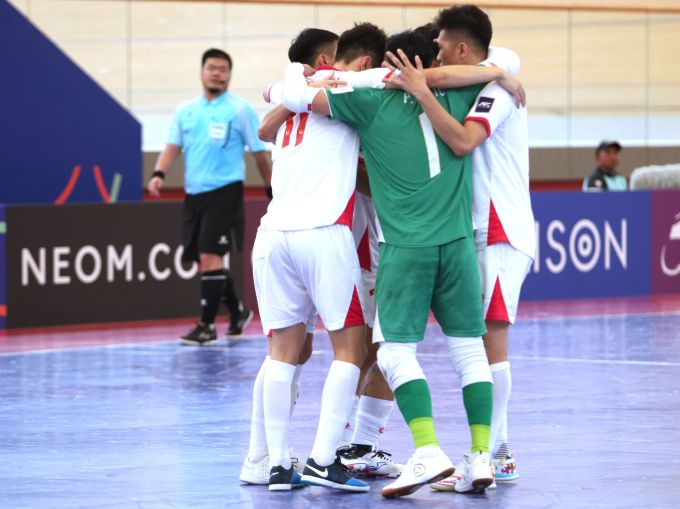 ĐT futsal Việt Nam sớm vào tứ kết. Ảnh: Phan Hồng