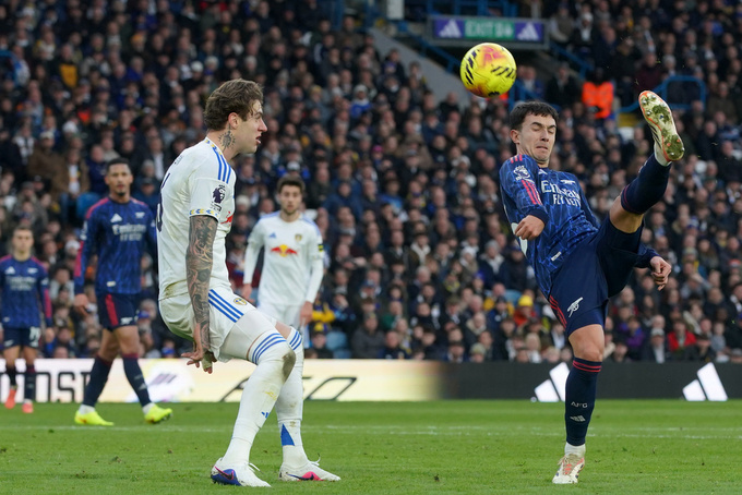 Tiền vệ phòng ngự Martin Zubimendi lại là người phá vỡ thế bế tắc cho Arsenal