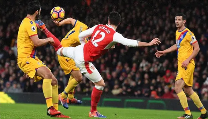 Tuyệt phẩm để đời của Giroud