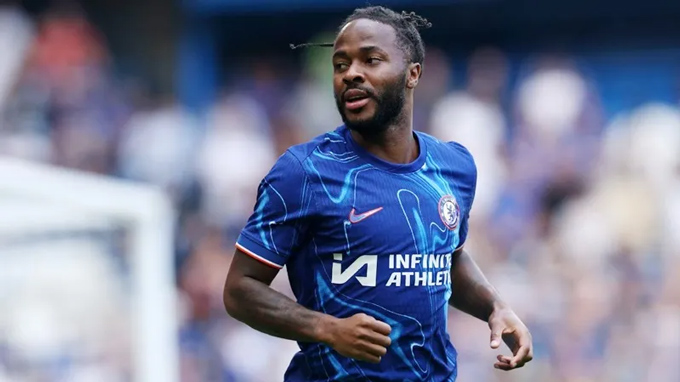 Sterling đang là cầu thủ tự do sau khi chấm dứt hợp đồng với Chelsea