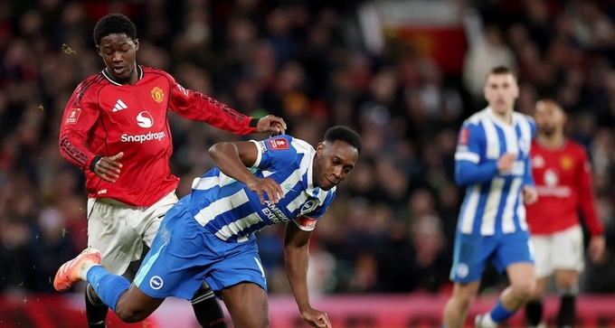 Mainoo gần đây liên tục được đá chính