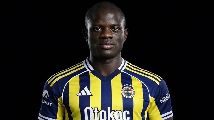 N'Golo Kante là thương vụ mới nhất của Fenerbahce