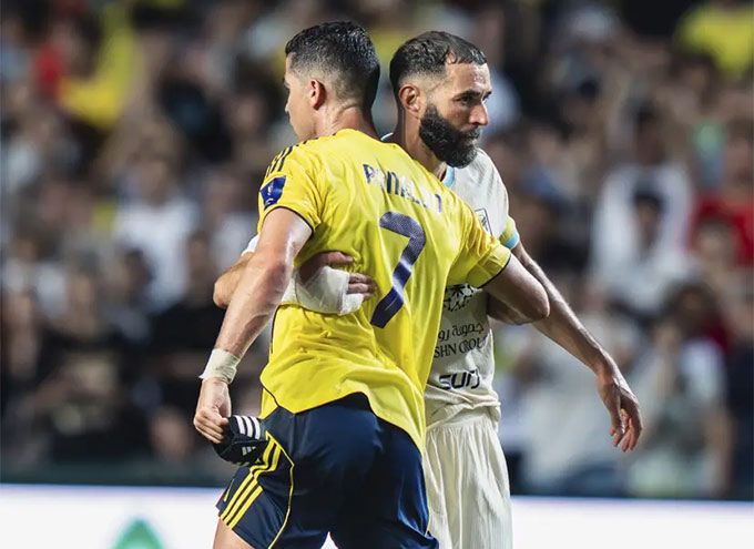 Ronaldo và Benzema đang là trung tâm của cơn bão tại Saudi Pro League