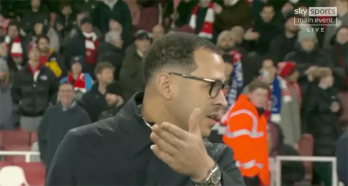 Liam Rosenior tỏ rõ sự không hài lòng