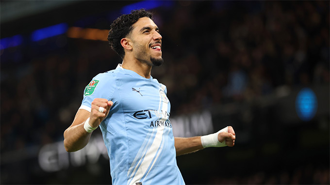 Omar Marmoush lập cú đúp giúp Man City vào chung kết