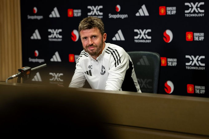 Carrick đang có khởi đầu ấn tượng tại MU